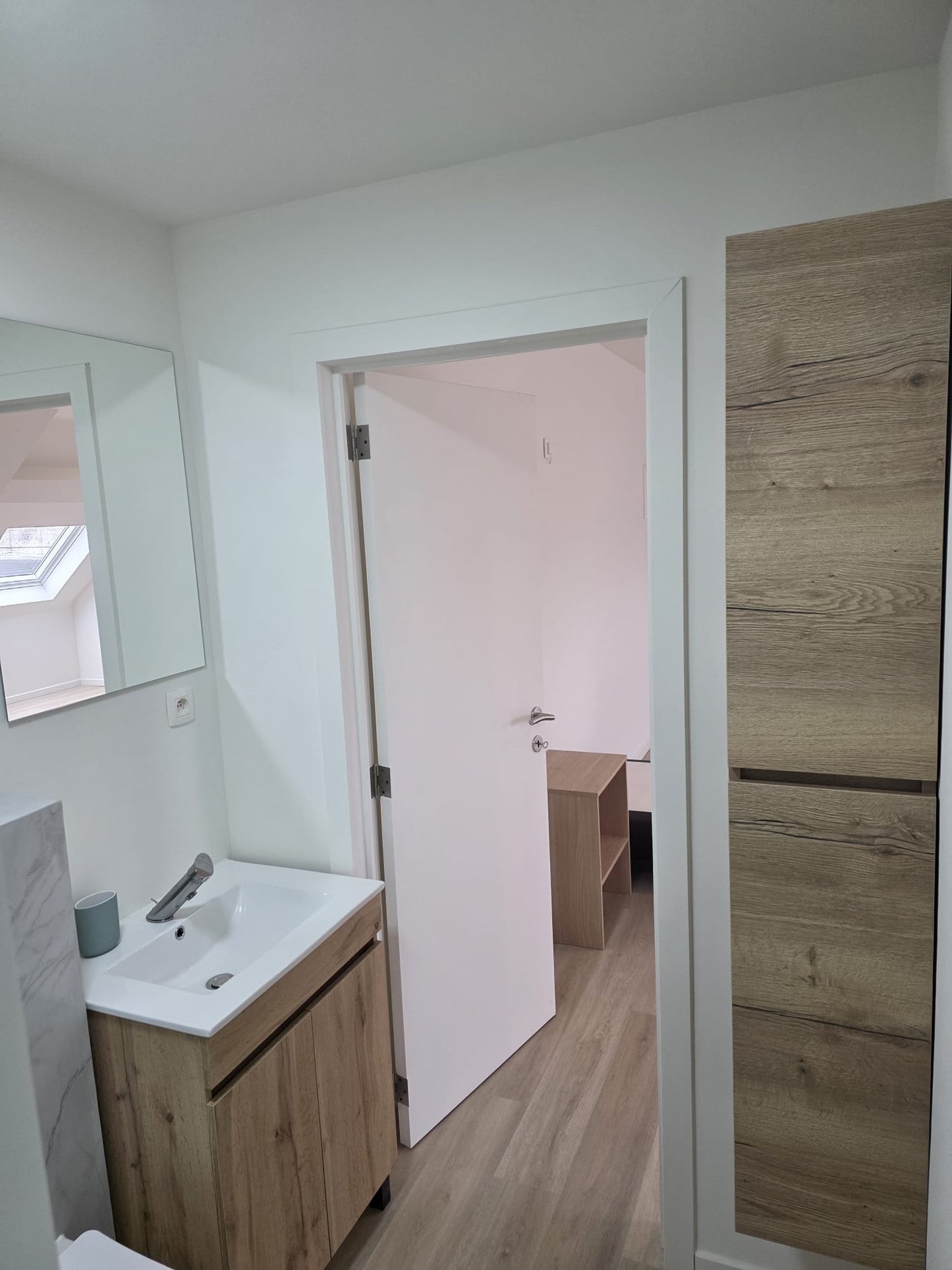 Luxe Studio: 3.1 - 41.5 m²